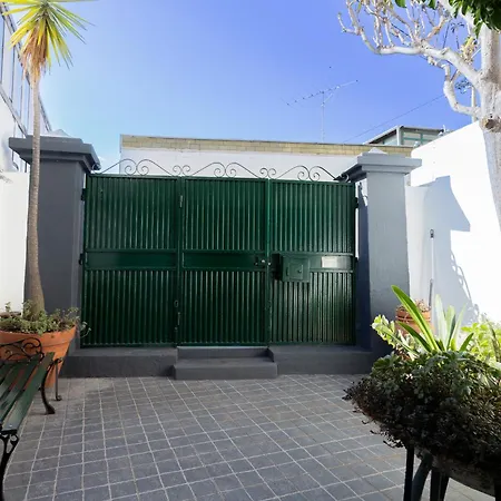 The House * Funchal (Madeira)